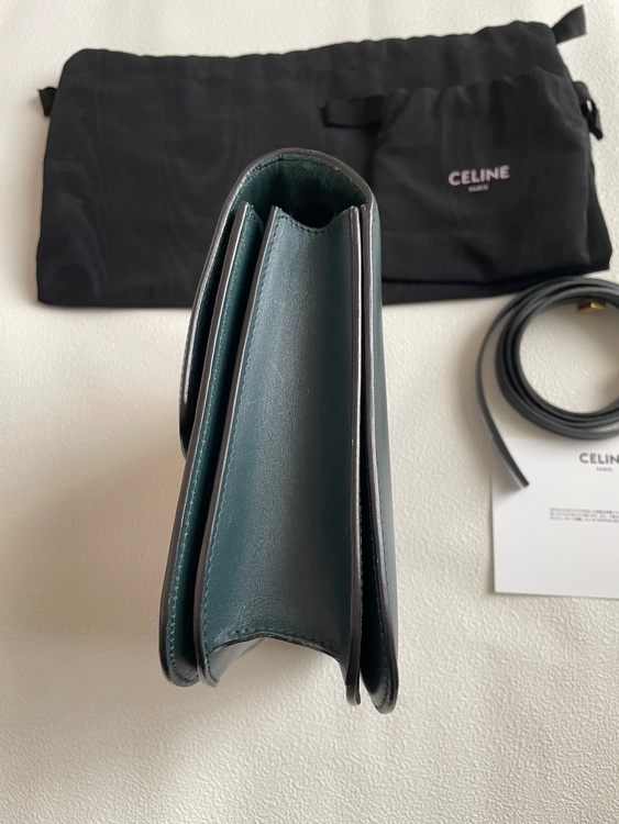 セリーヌ  （ブランドバッグ）の商品画像 - 査定依頼日：2026年4月18日 - 最高査定価格：150,000円