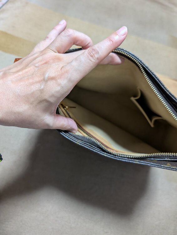 ルイヴィトン モノグラム（ブランドバッグ）の商品画像 - 査定依頼日：2026年8月13日 - 最高査定価格：100,000円