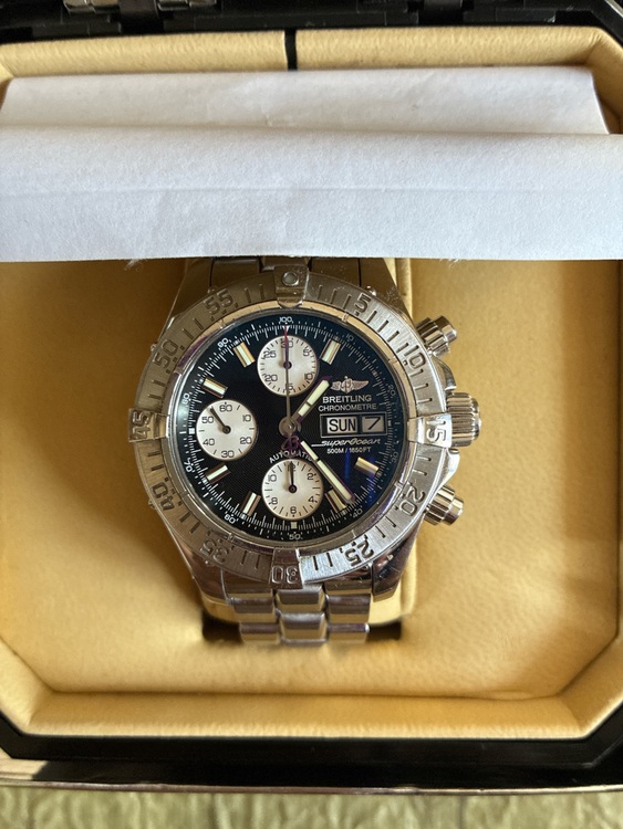 ブライトリング スーパーオーシャン （高級時計）の商品画像 - 査定依頼日：2025年9月15日 - 最高査定価格：270,000円