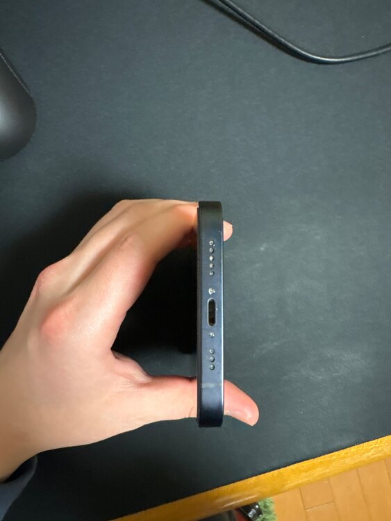 iPhone 12 64GB Softbank（スマホ）の商品画像 - 査定依頼日：2025年2月10日 - 最高査定価格：30,000円