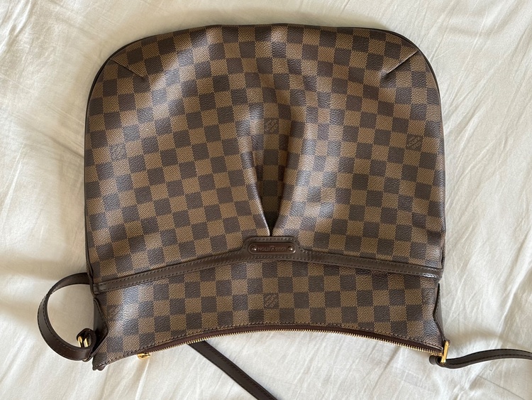 斜めがけショルダーバッグ（ブランドバッグ）の商品画像 - 査定依頼日：2026年1月5日 - 最高査定価格：80,000円