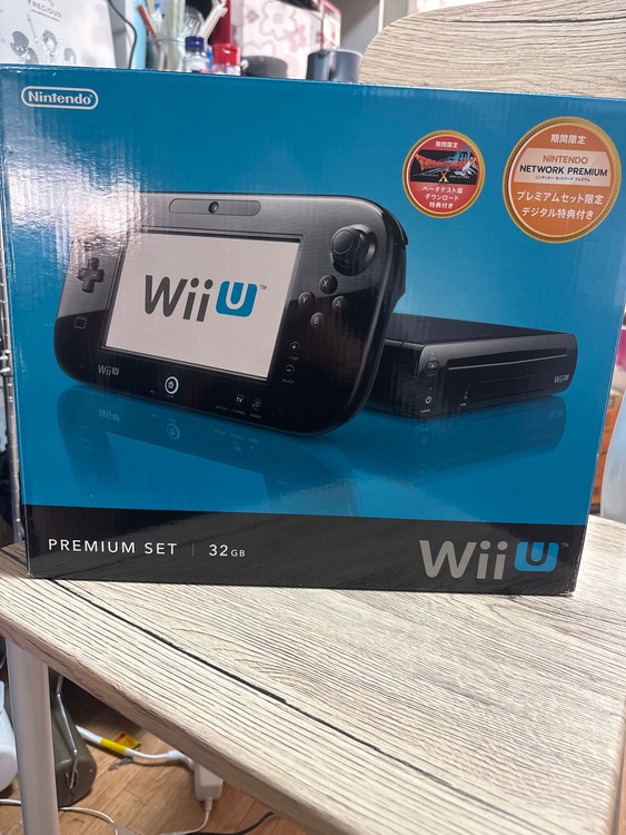 WiiU プレミアムセット 黒（ゲーム機本体・ゲームソフト）の商品画像 - 査定依頼日：2025年12月28日 - 最高査定価格：3,000円
