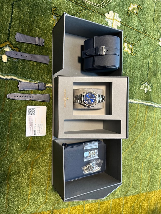 5520V/210A-B148 42.5MM スティール（高級時計）の商品画像 - 査定依頼日：2025年12月15日 - 最高査定価格：5,110,000円