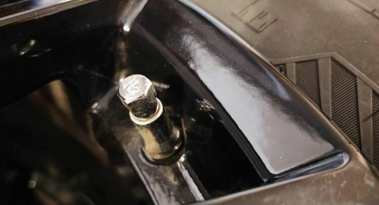 MAK18インチホイール YORK×ノキアン ハッカペリッタ R5（カー用品）の商品画像 - 査定依頼日：2025年9月12日 - 最高査定価格：12,000円