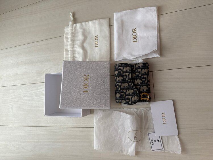 ディオール  （ブランドバッグ）の商品画像 - 査定依頼日：2025年5月29日 - 最高査定価格：50,000円