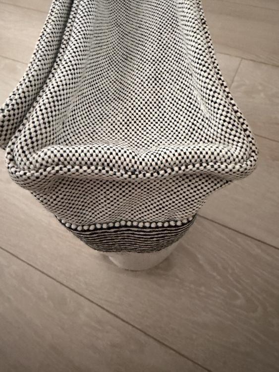 エルメス フールトゥ バサスMM（Fourre-Tout Bassas）（ブランドバッグ）の商品画像 - 査定依頼日：2026年4月5日 - 最高査定価格：30,000円