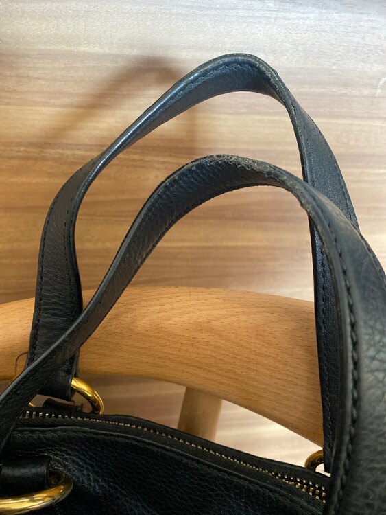 トートバッグ（ブランドバッグ）の商品画像 - 査定依頼日：2025年2月10日 - 最高査定価格：30,000円