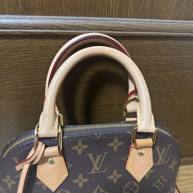 アルマBB(モノグラム)（ブランドバッグ）の商品画像 - 査定依頼日：2026年1月18日 - 最高査定価格：200,000円