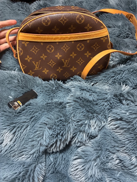 モノグラム ブロワ ショルダーバッグ（型番: M51221）（ブランドバッグ）の商品画像 - 査定依頼日：2025年11月18日 - 最高査定価格：100,000円