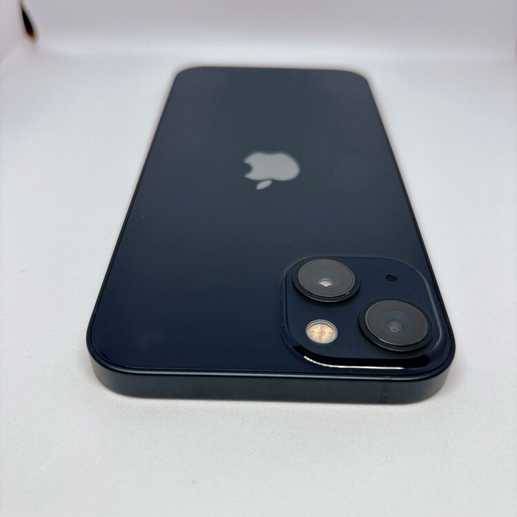 iPhone 13 128GB docomo（スマホ）の商品画像 - 査定依頼日：2025年4月16日 - 最高査定価格：35,000円