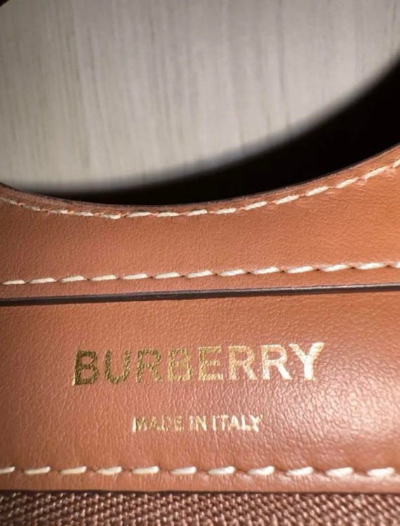 その他 バーバリー （ブランドバッグ）の商品画像 - 査定依頼日：2025年9月22日 - 最高査定価格：100,000円