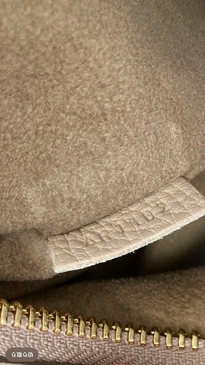 マヒナ　セレネPM（ブランドバッグ）の商品画像 - 査定依頼日：2024年12月18日 - 最高査定価格：100,000円