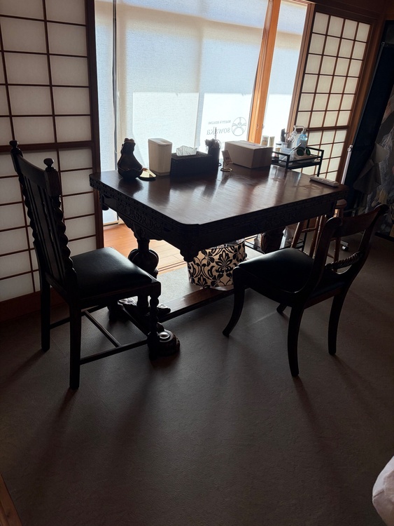 アンティーク　家具数点（美術品・骨董品）の商品画像 - 査定依頼日：2026年8月9日 - 最高査定価格：10,000円