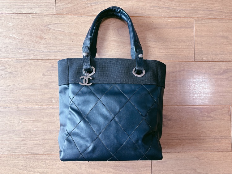 パリビアビッツトートPM  A34208（ブランドバッグ）の商品画像 - 査定依頼日：2025年6月27日 - 最高査定価格：140,000円