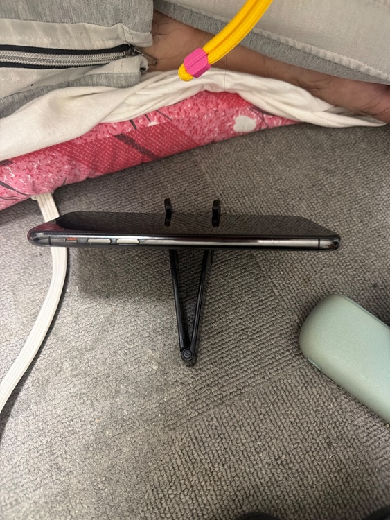 iPhone11 Pro Max 256GB docomo（スマホ）の商品画像 - 査定依頼日：2026年3月7日 - 最高査定価格：27,000円