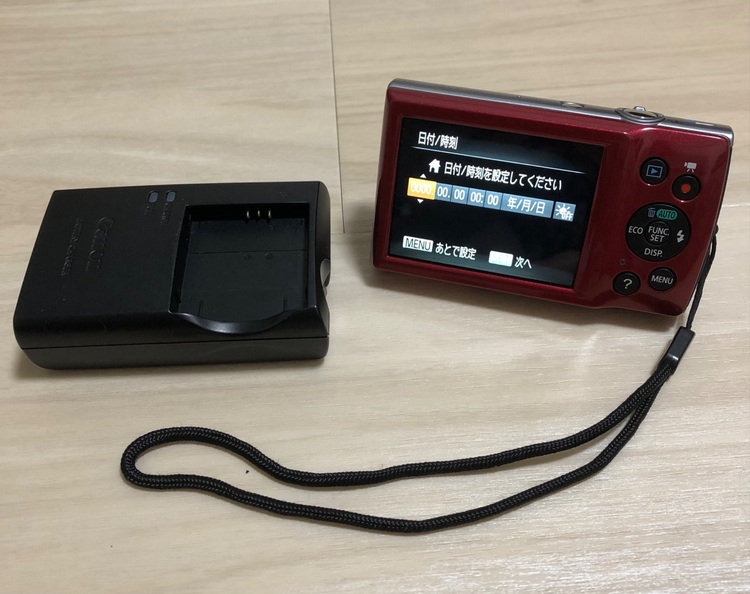 IXY120 レッド コンパクト（カメラ）の商品画像 - 査定依頼日：2025年8月16日 - 最高査定価格：13,000円