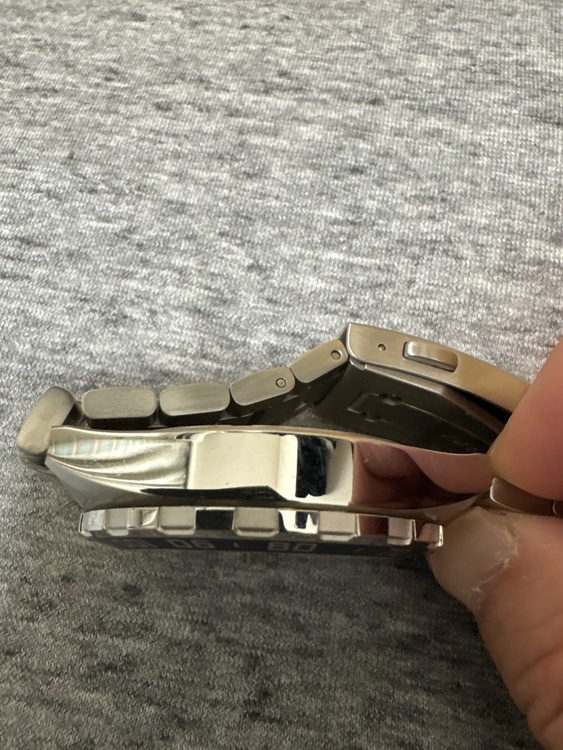 タグホイヤー フォーミュラ （高級時計）の商品画像 - 査定依頼日：2025年12月11日 - 最高査定価格：130,000円