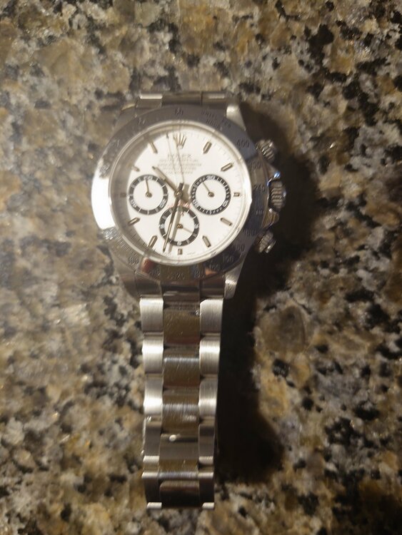 ロレックス デイトナ 16520（高級時計）の商品画像 - 査定依頼日：2026年3月31日 - 最高査定価格：4,200,000円