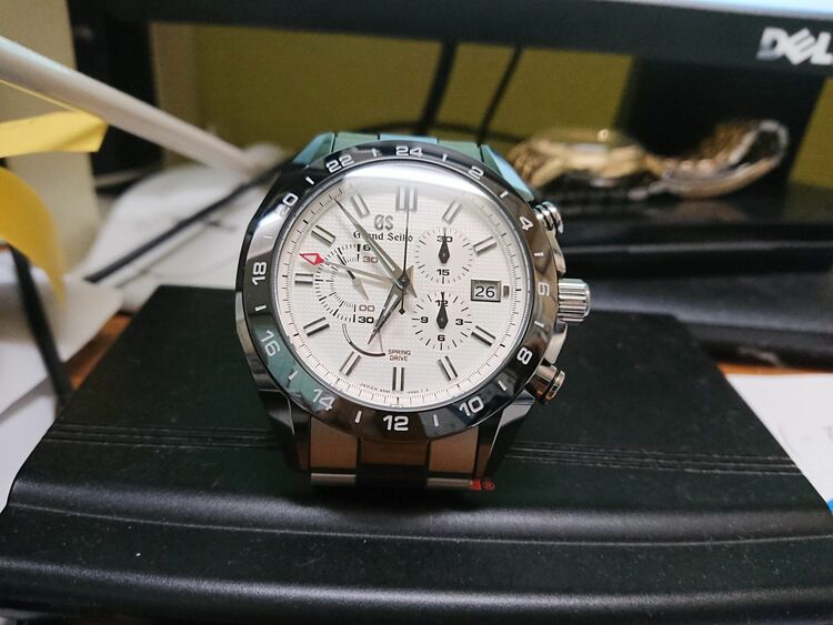 セイコー グランドセイコー 9R86-0AG（高級時計）の商品画像 - 査定依頼日：2025年8月14日 - 最高査定価格：800,000円