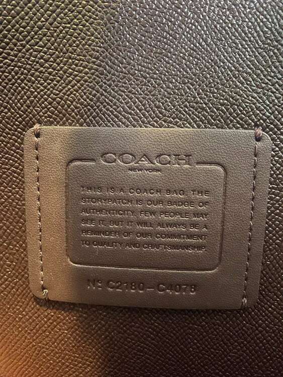 その他 コーチ （ブランドバッグ）の商品画像 - 査定依頼日：2025年5月21日 - 最高査定価格：4,300円