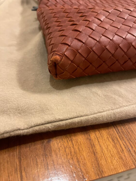 ボッテガ・ヴェネタ  （ブランドバッグ）の商品画像 - 査定依頼日：2025年3月7日 - 最高査定価格：120,000円