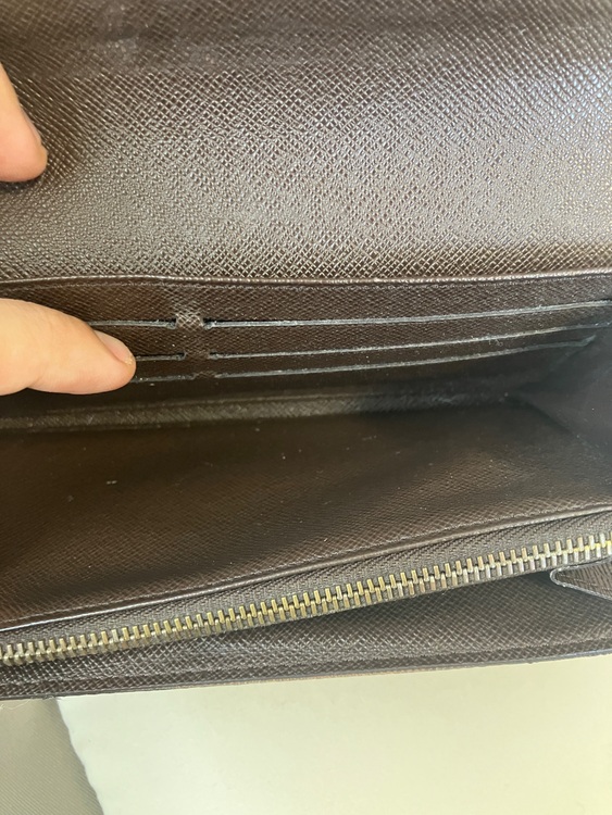 ポルトフォイユサラダミエ長財布（ブランド財布・小物）の商品画像 - 査定依頼日：2025年6月21日 - 最高査定価格：3,000円