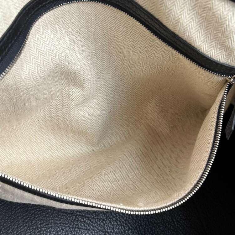 ガーデンパーティ　ネゴンダ　ブラック（ブランドバッグ）の商品画像 - 査定依頼日：2025年4月10日 - 最高査定価格：300,000円