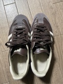 アディダス サンバ OG シューズのレザーアッパーとガムラバーアウトソール（古着・ファッション）の商品画像 - 査定依頼日：2025年12月1日 - 最高査定価格：2,000円