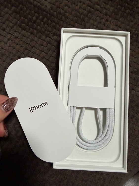 iPhone 17 Pro 256GB au（スマホ）の商品画像 - 査定依頼日：2026年2月15日 - 最高査定価格：150,000円