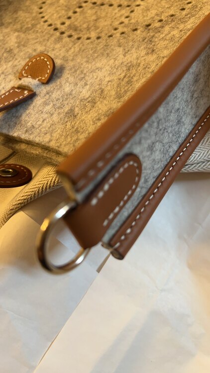 エルメス エブリン （ブランドバッグ）の商品画像 - 査定依頼日：2025年5月4日 - 最高査定価格：300,000円