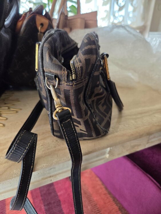 グッチ  （ブランドバッグ）の商品画像 - 査定依頼日：2026年4月22日 - 最高査定価格：60,000円