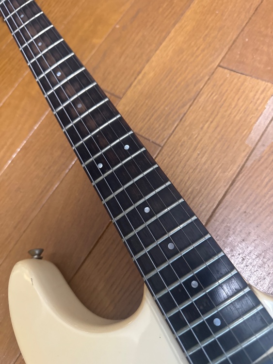 813498（ピアノ・楽器・PA機材）の商品画像 - 査定依頼日：2026年8月1日 - 最高査定価格：3,000円