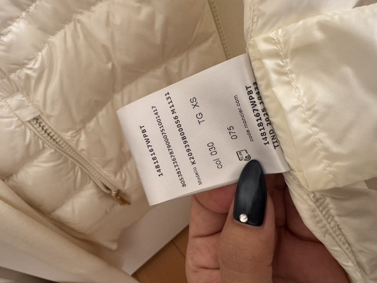 K20939B00056 M1131 C-TIND-25-10433 CARDIGAN TRICOT（古着・ファッション）の商品画像 - 査定依頼日：2026年9月12日 - 最高査定価格：62,500円