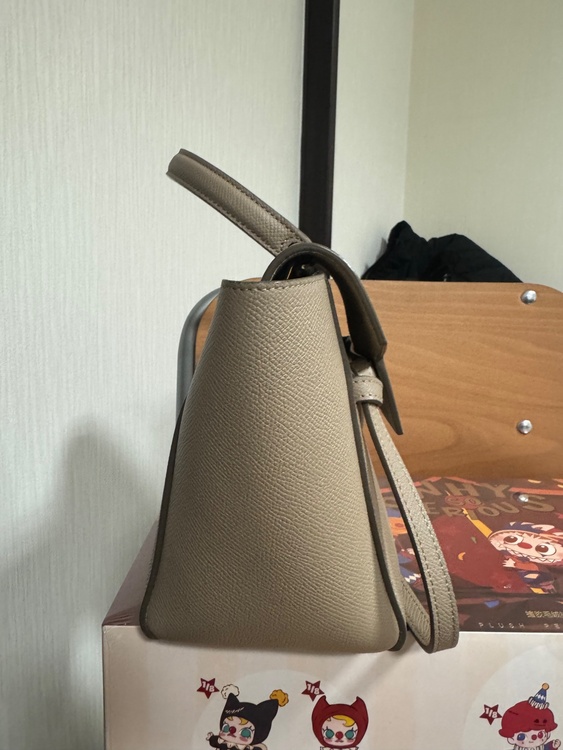 セリーヌ  （ブランドバッグ）の商品画像 - 査定依頼日：2025年12月11日 - 最高査定価格：120,000円