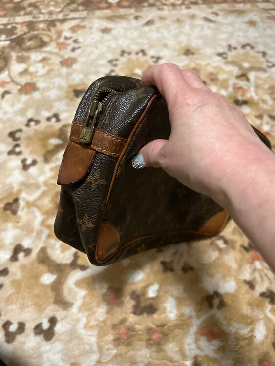 マルリードラゴンヌ（ブランドバッグ）の商品画像 - 査定依頼日：2025年5月6日 - 最高査定価格：13,000円