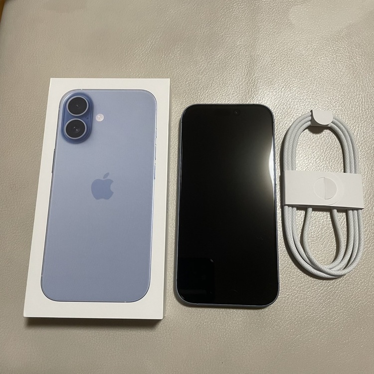 iPhone 17 256GB SIMフリー（スマホ）の商品画像 - 査定依頼日：2026年2月7日 - 最高査定価格：108,000円