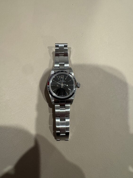 オイスターパーペチュアル（高級時計）の商品画像 - 査定依頼日：2025年5月11日 - 最高査定価格：335,000円