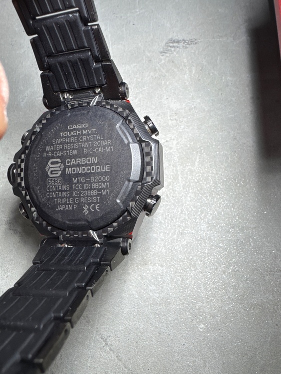 G-SHOCK その他 【MTG-B2000YBD-1AJF （高級時計）の商品画像 - 査定依頼日：2026年2月4日 - 最高査定価格：28,000円