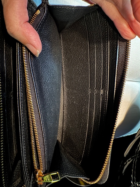 モノグラム　アンプラント（ブランド財布・小物）の商品画像 - 査定依頼日：2025年11月11日 - 最高査定価格：60,000円