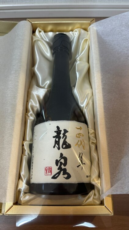 日本酒 十四代 （お酒）の商品画像 - 査定依頼日：2025年5月18日 - 最高査定価格：160,000円