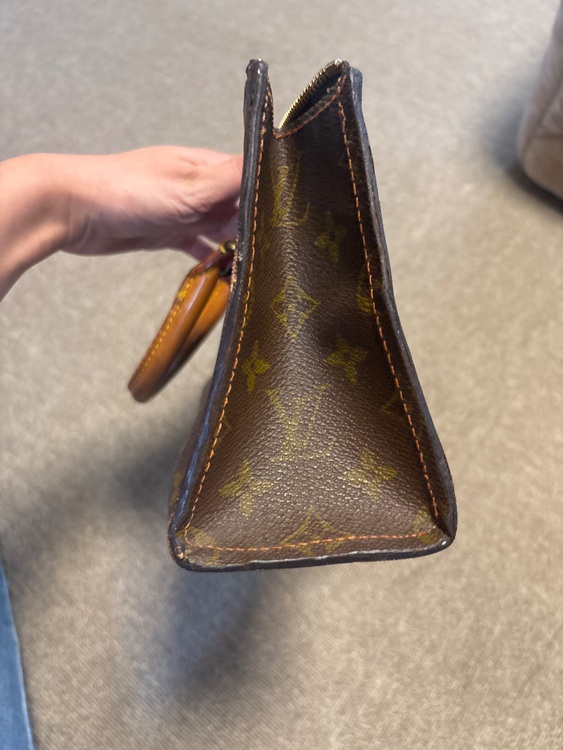 Louis Vuitton サックトリコ （ブランドバッグ）の商品画像 - 査定依頼日：2025年8月13日 - 最高査定価格：23,000円