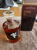 ウイスキー サントリー響 （お酒）の商品画像 - 査定依頼日：2025年9月26日 - 最高査定価格：63,000円