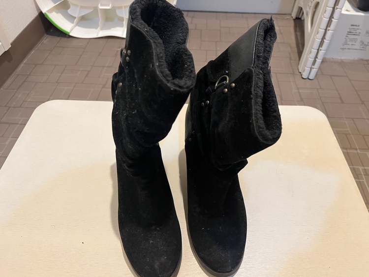 ブーツ（古着・ファッション）の商品画像 - 査定依頼日：2026年2月5日 - 最高査定価格：100,000円