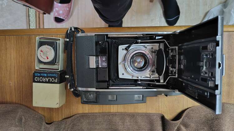 ポラロイドカメラ（カメラ）の商品画像 - 査定依頼日：2025年5月11日 - 最高査定価格：4,000円