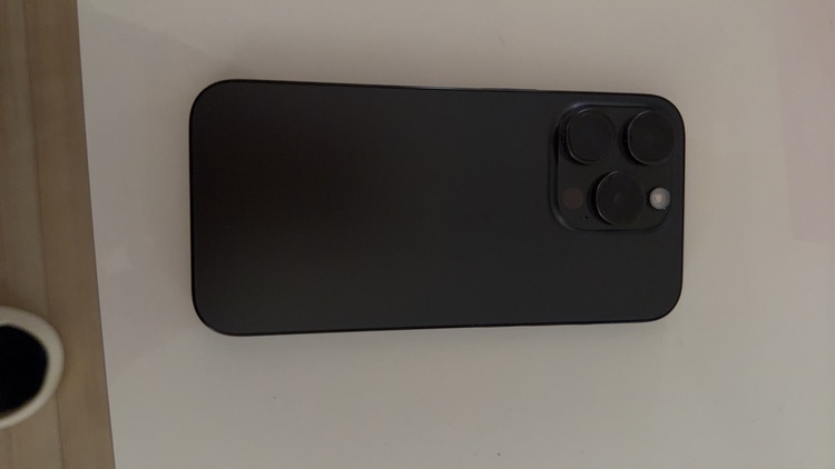 iPhone 15 Pro 512GB Softbank（スマホ）の商品画像 - 査定依頼日：2026年4月20日 - 最高査定価格：100,000円