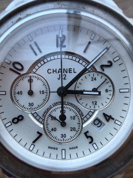 シャネル J12 （高級時計）の商品画像 - 査定依頼日：2026年2月26日 - 最高査定価格：2,000円