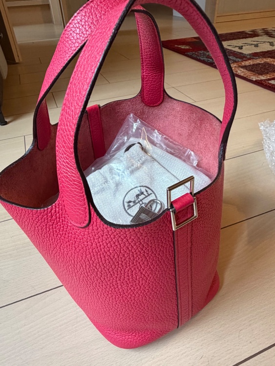 ピコタンロックpm（ブランドバッグ）の商品画像 - 査定依頼日：2026年2月27日 - 最高査定価格：350,000円