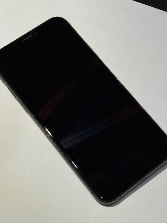 iPhoneXs 256G スペースグレー（スマホ）の商品画像 - 査定依頼日：2025年4月18日 - 最高査定価格：17,000円