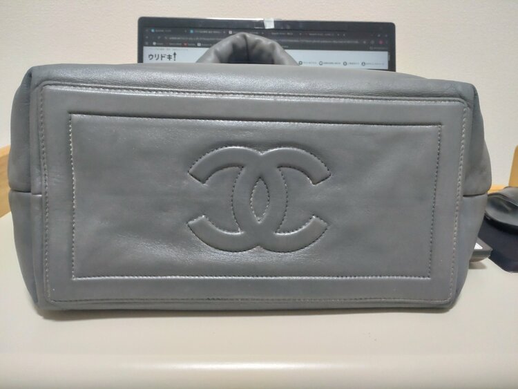 シャネル　コココクーン　オールレザー　グレー（ブランドバッグ）の商品画像 - 査定依頼日：2026年3月2日 - 最高査定価格：120,000円