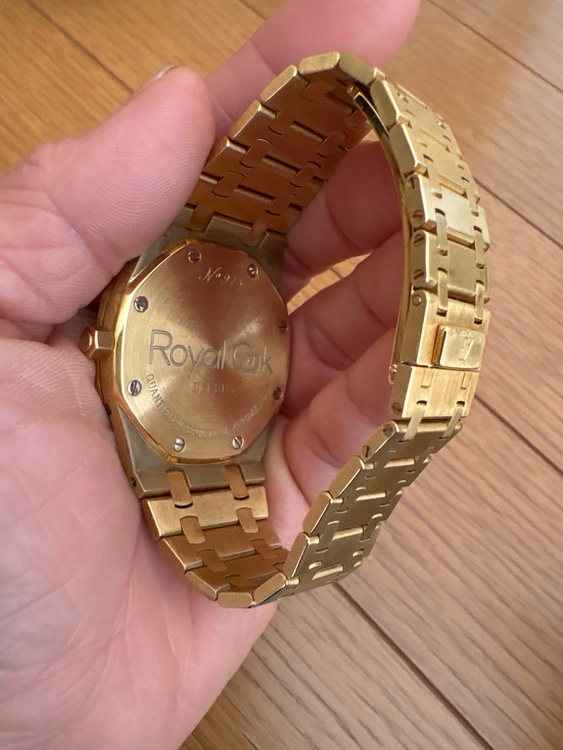 ロイヤルオーク（高級時計）の商品画像 - 査定依頼日：2026年2月1日 - 最高査定価格：15,000,000円